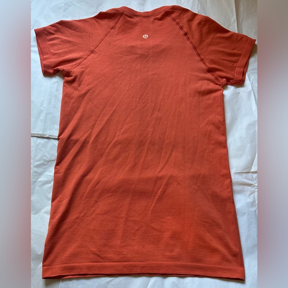 lululemon athletica Orange Short Sleeve Tee